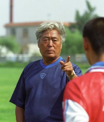  足坛名宿执教青年军，青训体系结出硕果