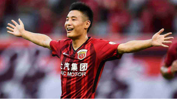 中超首轮激战正酣,多场对决上演进球盛宴